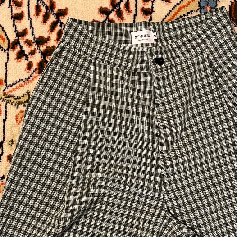 Checkered Wide-Leg Pants - Picture 2 of 3